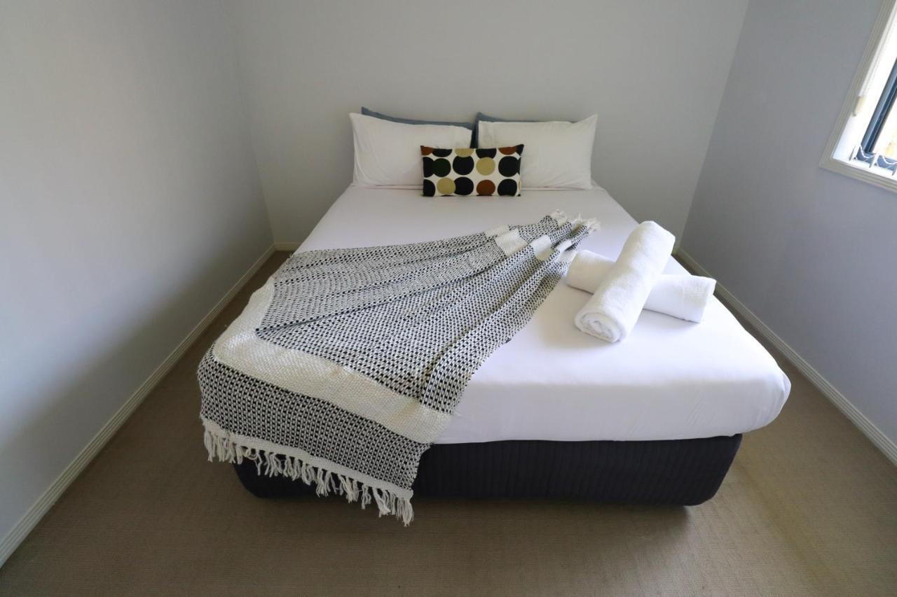 Blk Stays Guest House Deluxe Units Morayfield Zewnętrze zdjęcie