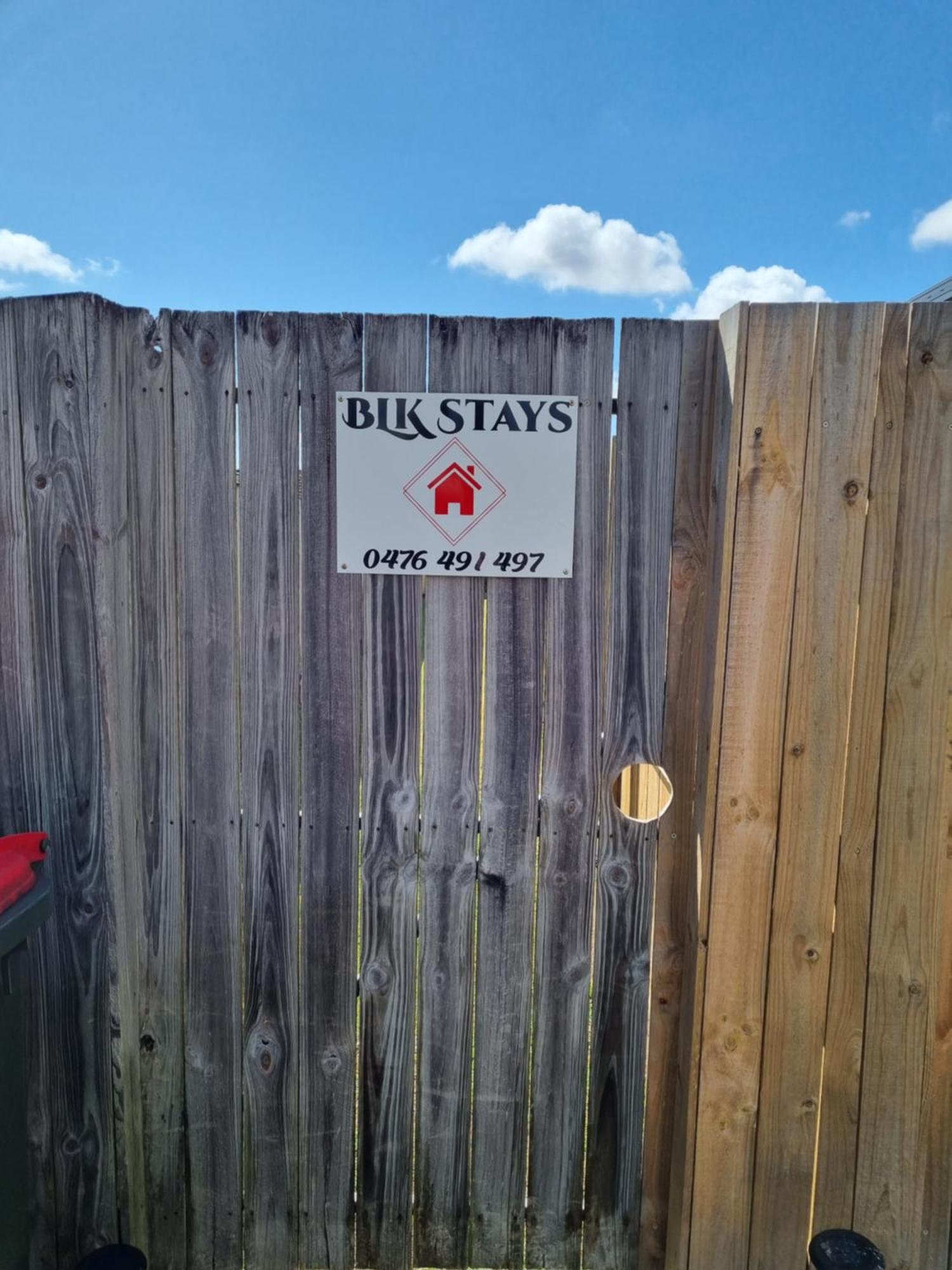 Blk Stays Guest House Deluxe Units Morayfield Zewnętrze zdjęcie